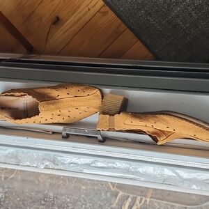 Eric Michael Leather, Lazer Cut Sz 9, See Measurments In Pics, They R NOT Sz 8